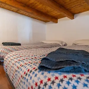 Complejo Rural El Mirador Country house Malaga